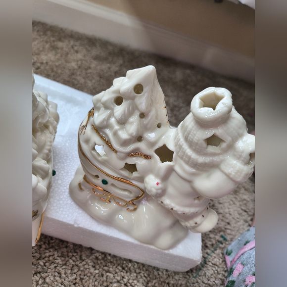 Holiday Home Accents Set of Two Snow Kids Tealight Candle Ceramic - Picture 13 of 16